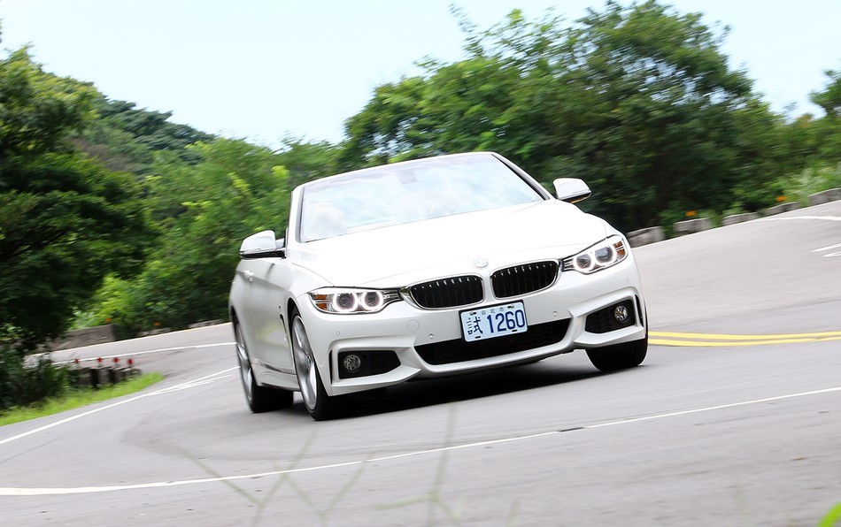 高調過頭，便為格調！讓BMW 430i Convertible放膽開篷吧！