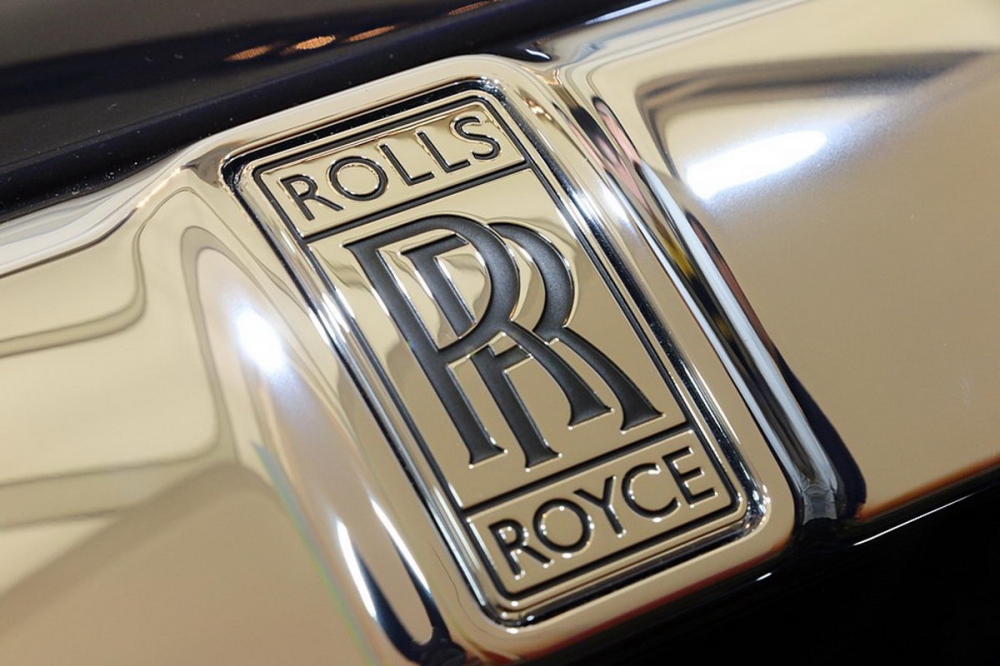 Rolls-Royce Dawn正式登台！只能遠觀瞻望的上空黎明女神，要一親芳澤？先準備個2,388萬元吧……