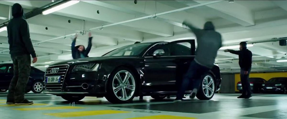 「最強的黑貓宅急便回來了！？」看看玩命快遞4：肆意橫行的這輛全新Audi S8
