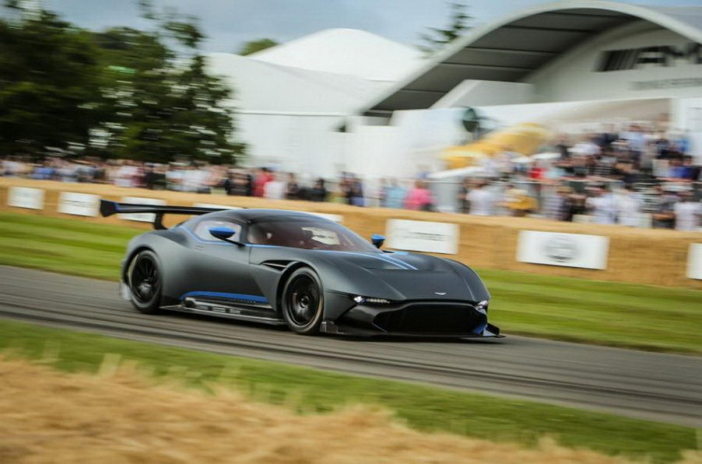 讓你熱血沸騰！Goodwood FOS Hill Climb 2015『11個精彩戲碼』一次全看（內附動態影片）