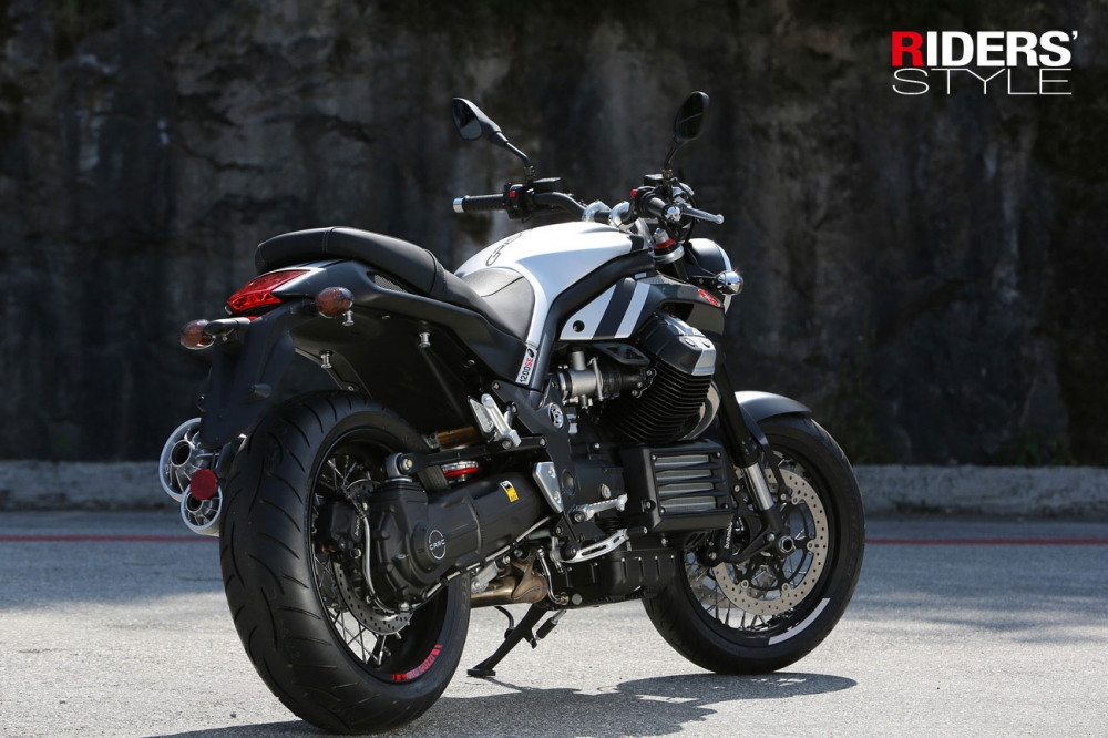 2015 MOTO GUZZI GRISO 8V S.E.