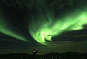 Un Aurora Borealis este văzut în nordul Norvegiei