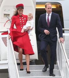 Kate Middleton, Prince William, Prince George Arrive in New Zealand: Picture