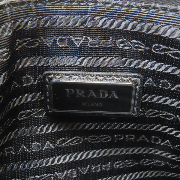 【二手名牌BRAND OFF】PRADA 普拉達 黑色 小牛皮 SAFFIANO TRAVEL 肩背包 銀扣 2VH113 product thumbnail 2