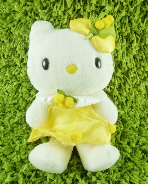 【震撼精品百貨】Hello Kitty 凱蒂貓~KITTY絨毛娃娃-含羞草造型-黃色