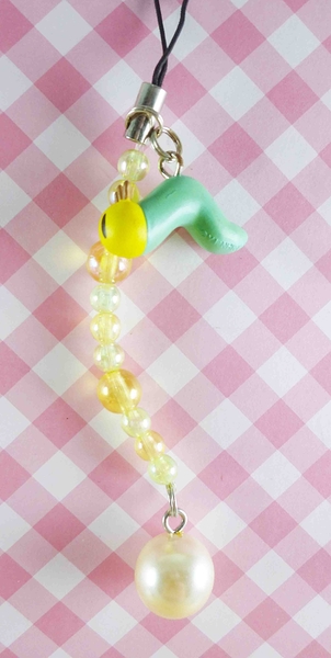 【震撼精品百貨】日本精品百貨-手機吊飾/鎖圈-毛毛蟲造型-黃色