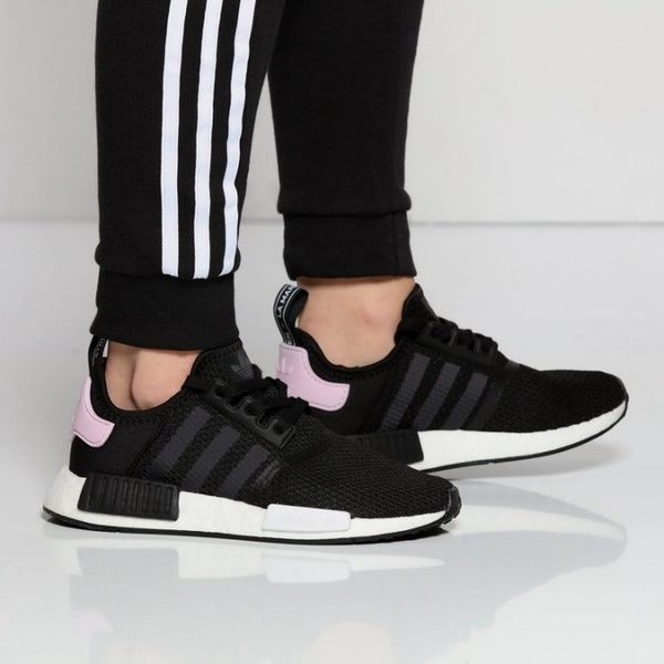 x［TellCathy］Adidas NMD R1 黑粉 楊冪著用 B37649