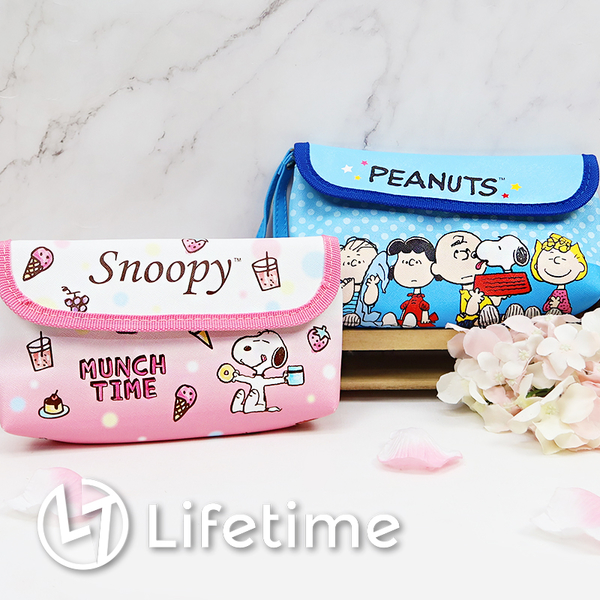 ﹝史努比掀蓋手拿包﹞正版 手拿包 零錢包 化妝包 手機包 SNOOPY〖LifeTime一生流行館〗