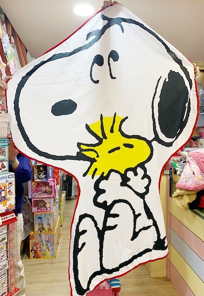 【震撼精品百貨】史奴比Peanuts Snoopy ~SNOOPY 日本造型保暖毛毯/止滑墊(單人)-小黃鳥#23863