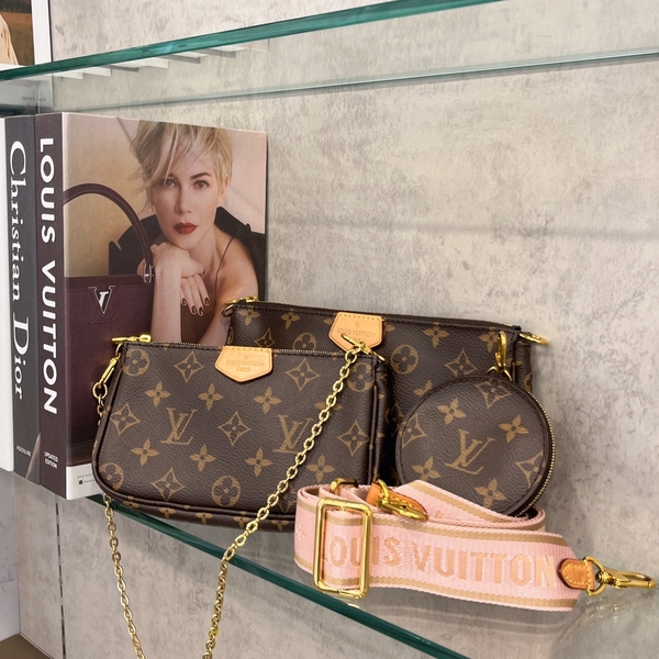 哈極品】美品《 Louis Vuitton LV 老花字紋粉色背帶三合一楊丞琳包麻將