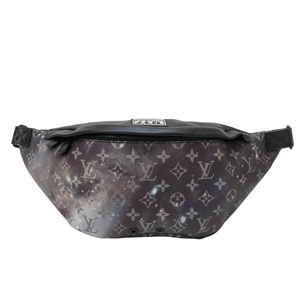 Louis Vuitton MONOGRAM 2022 SS Dog bag (M45662)