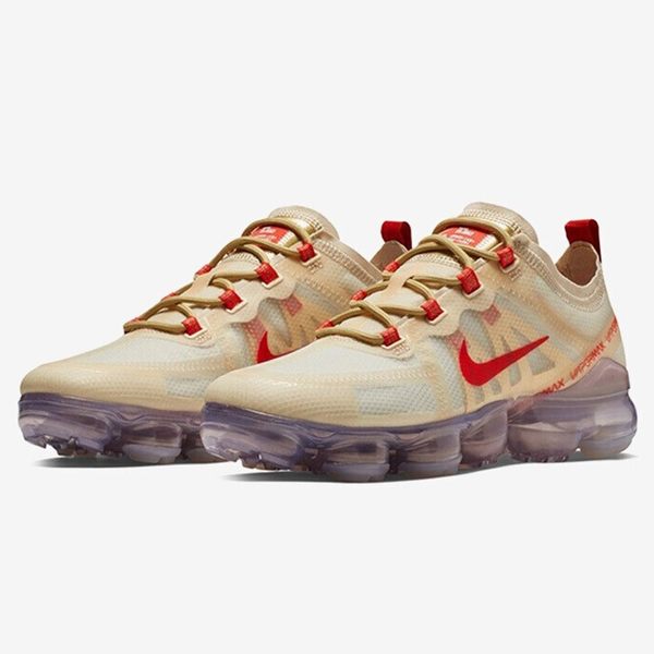 Nike Air Vapormax Plus Grape in 2019 Nike Nike Pinterest