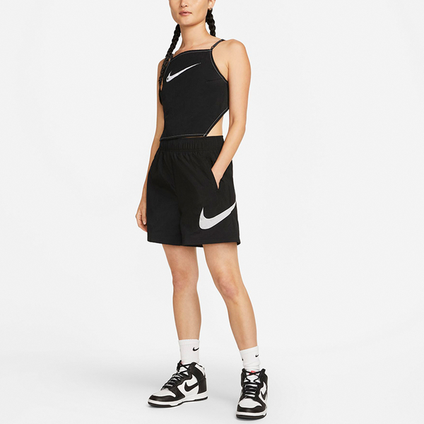 NIKE AS W NSW ESSNTL WVN HR SHORT HBR 黑 短褲 女 運動 尼龍材質 慢跑 DM6740-010 product thumbnail 6