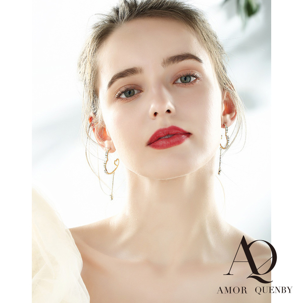 AQ 925純銀 質感香檳金愛心帶鑽垂墜耳環/耳針(AMOR Quenby) product thumbnail 2