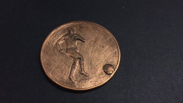 古幣收藏~C4：亞洲緬甸早期足球比賽紀念幣 紫銅章