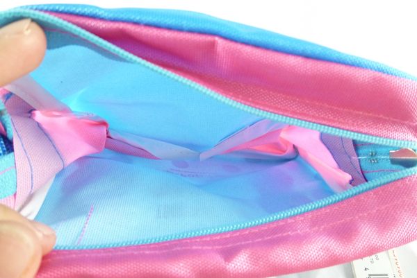 【震撼精品百貨】粉色小兔~塑膠防水化妝包『藍底白點』 product thumbnail 2