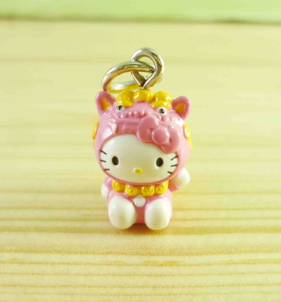 【震撼精品百貨】Hello Kitty 凱蒂貓~KITTY鎖圈-地域限定版吊飾-沖繩(粉龍)