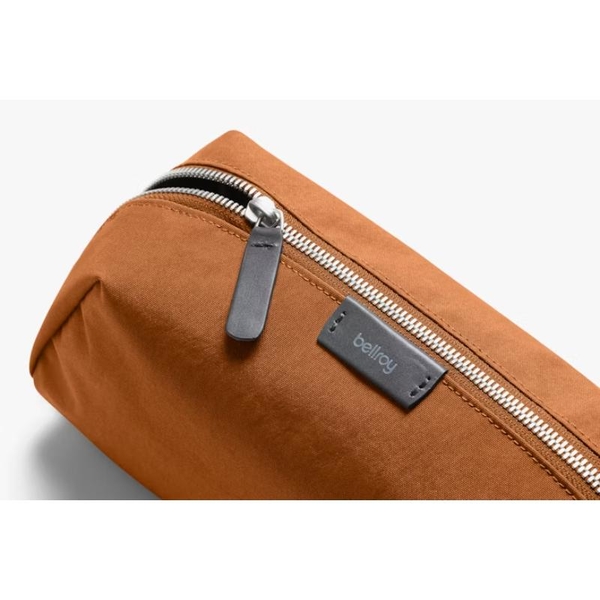 BELLROY Toiletry Kit Plus 收納包-Bronze product thumbnail 7