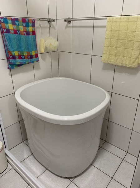 【麗室衛浴】雙層保溫坐式造型獨立壓克力小浴缸 H-067