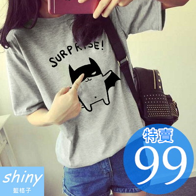 【D966】shiny藍格子-可愛春感．卡通蝙蝠俠圓領寬鬆短袖T恤