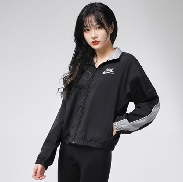 NIKE系列-NSW HERITAGE JKT WVN 女款黑色風衣運動外套-NO.CZ8607010 product thumbnail 2