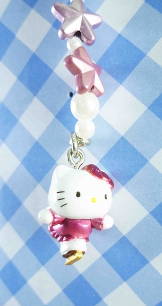 【震撼精品百貨】Hello Kitty 凱蒂貓~限定版手機吊飾-溜冰(串星)