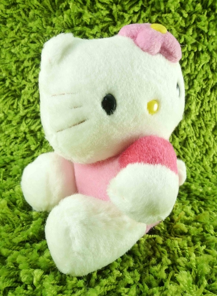 【震撼精品百貨】Hello Kitty 凱蒂貓~KITTY絨毛娃娃-側坐造型