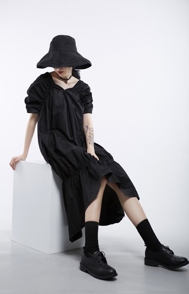 法式風格皺褶洋裝連身裙【13-16-81069-19】ibella 艾貝拉 product thumbnail 3