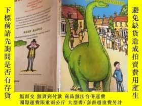 二手書博民逛書店The罕見village dinosaur 鄉村恐龍Y200392