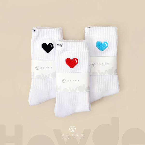 HOWDE LAB 襪子 愛心 白 水藍 數位系列 中高筒襪 造型襪 男女(布魯克林) 21SS05BL product thumbnail 4