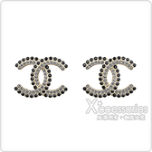 CHANEL CC LOGO鑲嵌雙色水鑽設計穿式耳環(淡金x黑白)