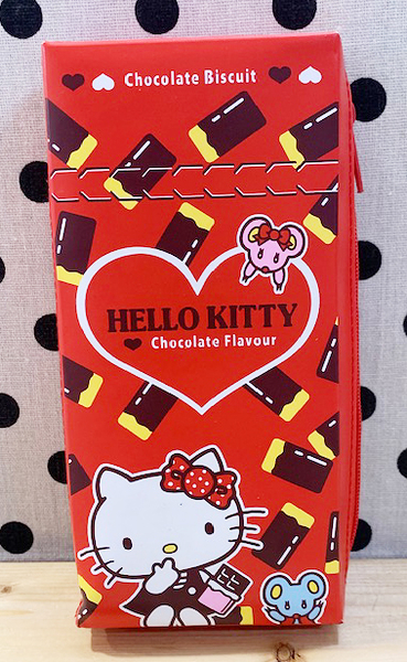 【震撼精品百貨】Hello Kitty 凱蒂貓~日本SANRIO三麗鷗KITTY化妝包/筆袋-巧克力*01438