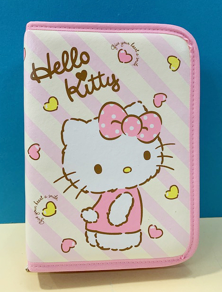 【震撼精品百貨】Hello Kitty_凱蒂貓~Sanrio HELLO KITTY多功能收納包-條紋心#58057