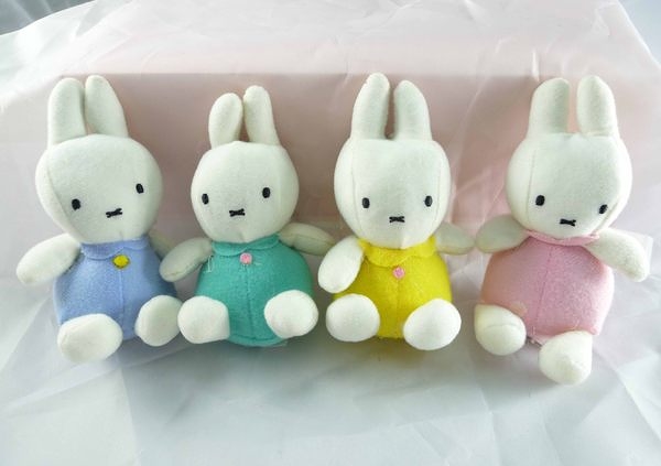 【震撼精品百貨】Miffy 米菲兔米飛兔~玩偶吊飾『藍、綠、黃、粉』