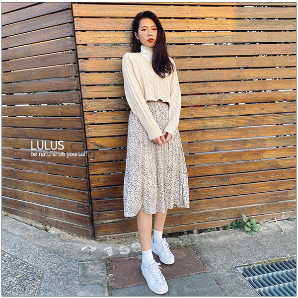 LULUS-YV領麻花針織短版上衣-３色  【01190885】 product thumbnail 3