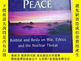 二手書博民逛書店A罕見Quest for Global Peace: Rotblat and Ikeda on War, Ethi
