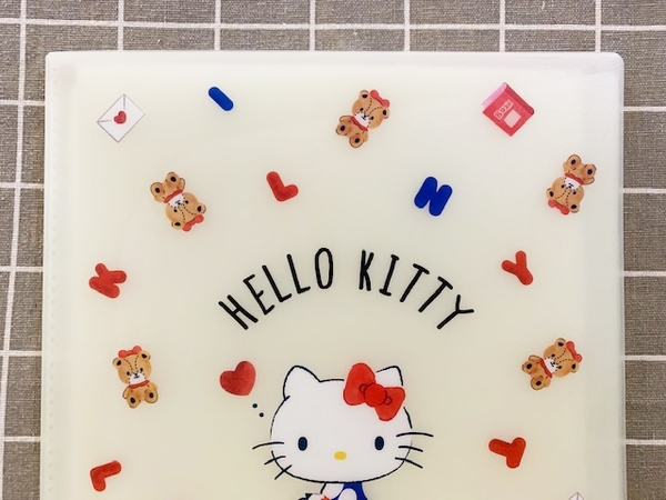 【震撼精品百貨】Hello Kitty 凱蒂貓~三麗鷗 KITTY 日本A4文件夾/資料夾(附資料袋)-熊#73729 product thumbnail 3