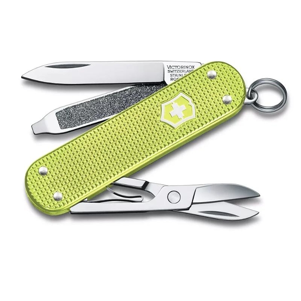 【Victorinox 瑞士維氏】瑞士刀 CLASSIC SD ALOX 5用刀 58mm-鋁合金萊姆綠(0.6221.241G)