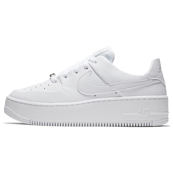 NIKE AF1 SAGE LOW 女鞋休閒厚底皮革鐵牌透氣避震白【運動世界