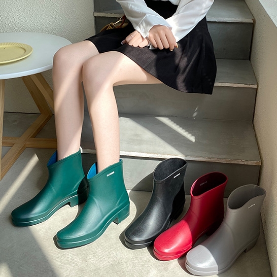 【36-41全尺碼】雨鞋．日系素色字母粗跟防水雨靴．白鳥麗子 product thumbnail 3
