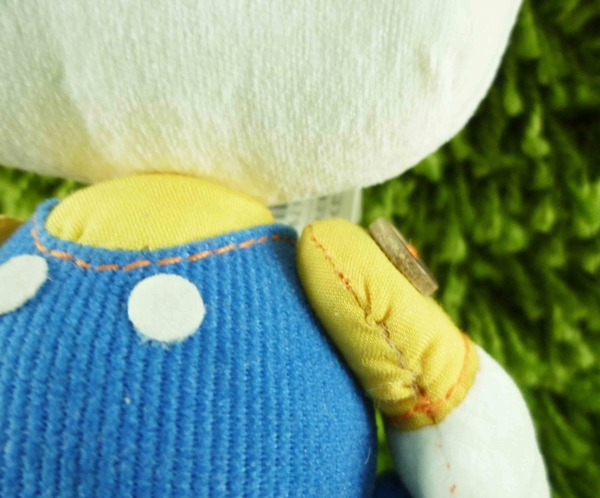 【震撼精品百貨】Hello Kitty 凱蒂貓~KITTY可折絨毛娃娃-藍吊帶 product thumbnail 5