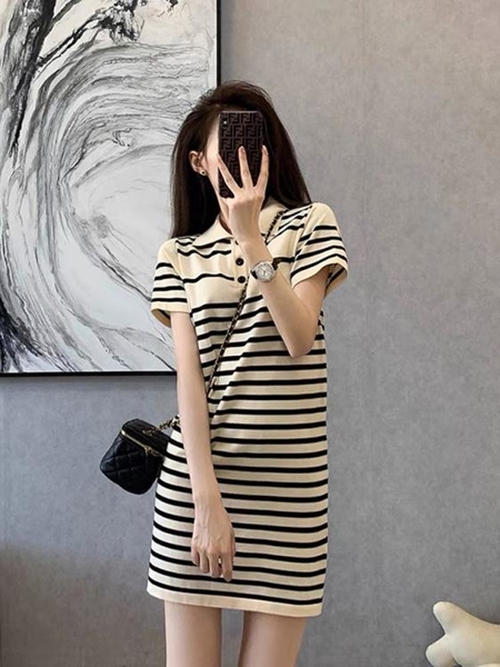 韓系針織連身裙 OL小香風夏法式設計感t恤裙小個PO領條紋針織連身裙 .T546華麗時代