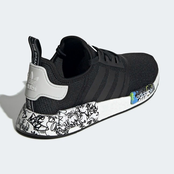 ADIDAS NMD_R1 SHOES 男鞋 慢跑 休閒 BOOST 襪套 柔軟 塗鴉 黑【運動世界】EH0779 product thumbnail 5