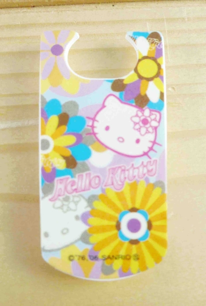 【震撼精品百貨】Hello Kitty 凱蒂貓~可換殼手機吊飾-黑花手機 product thumbnail 5