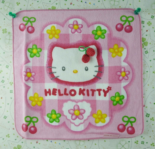 【震撼精品百貨】Hello Kitty 凱蒂貓~方巾-限量款-花朵+櫻桃