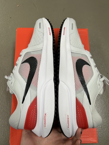 {零碼福利品}Nike AIR ZOOM VOMERO 16 慢跑鞋 男 白 DA7245-011-2 product thumbnail 4