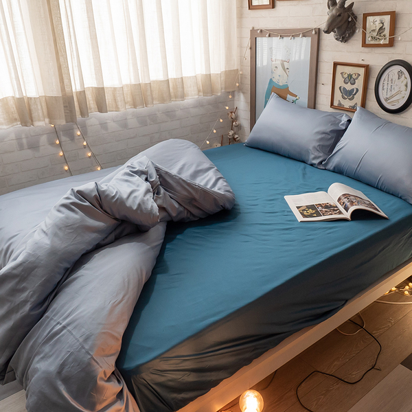 Life素色系列- 雙生藍 D1雙人床包三件組 100%精梳棉(60支) 台灣製 棉床本舖