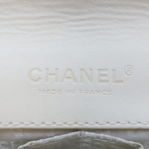 【二手名牌BRAND OFF】CHANEL 香奈兒 白色 牛皮 Chocolate Bar 鏈帶 肩背包 銀扣 (無卡) product thumbnail 6