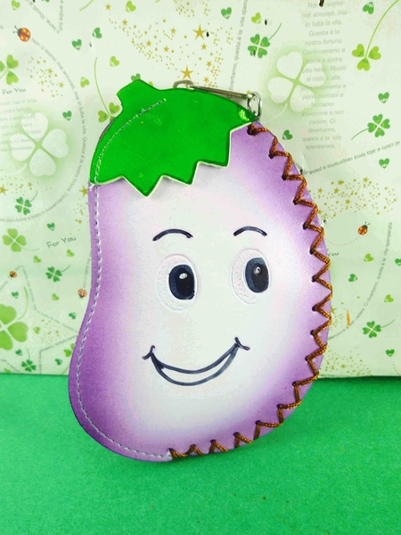 【震撼精品百貨】日本精品百貨~皮製零錢包-茄子造型-紫色