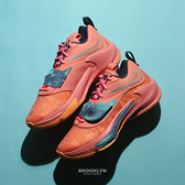 NIKE 籃球鞋 ZOOM FREAK 3 EP PROJECT 34 字母哥 粉橘 藍 男 (布魯克林) DA0695-600